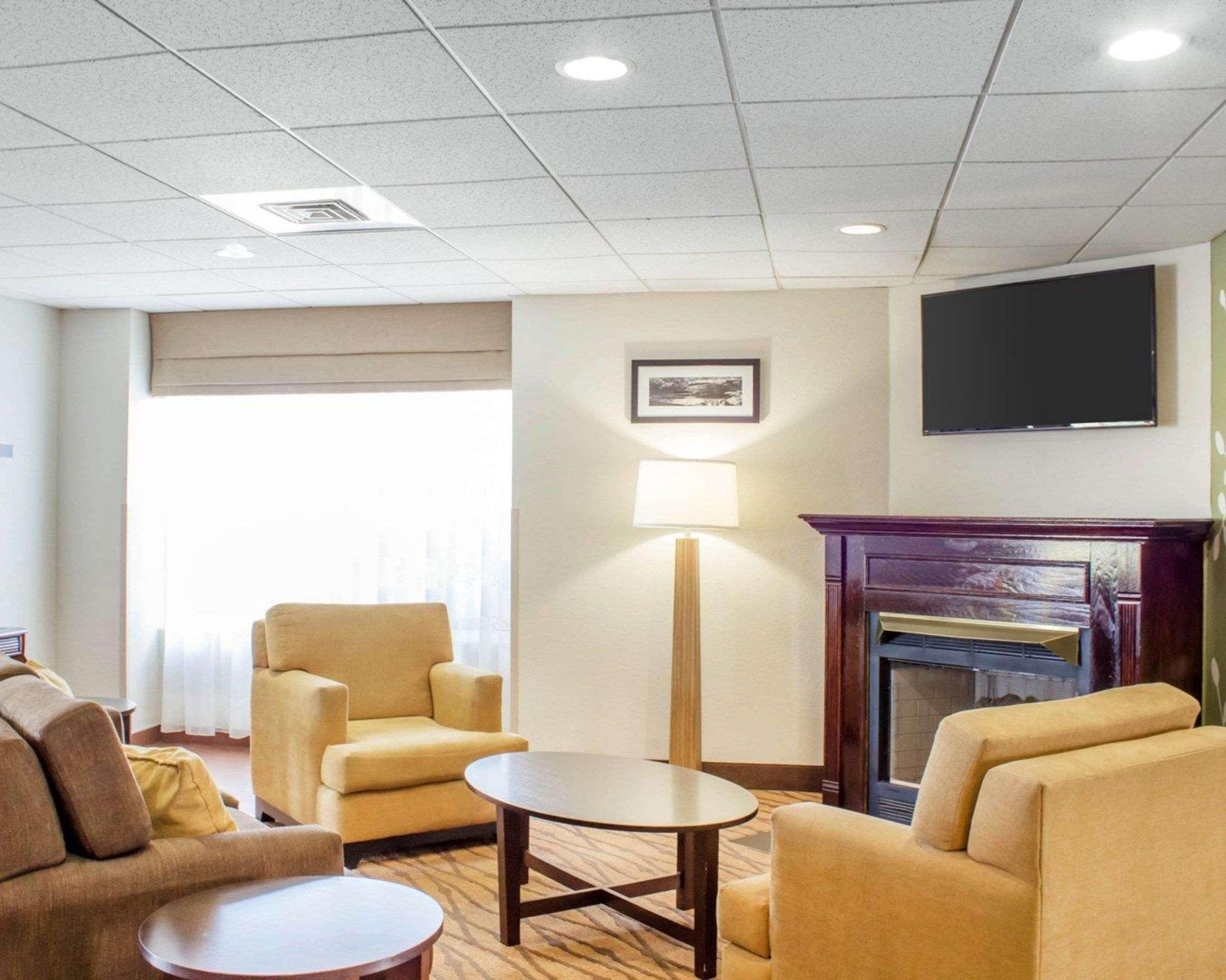 Sleep Inn & Suites Jacksonville Near Camp Lejeune Buitenkant foto