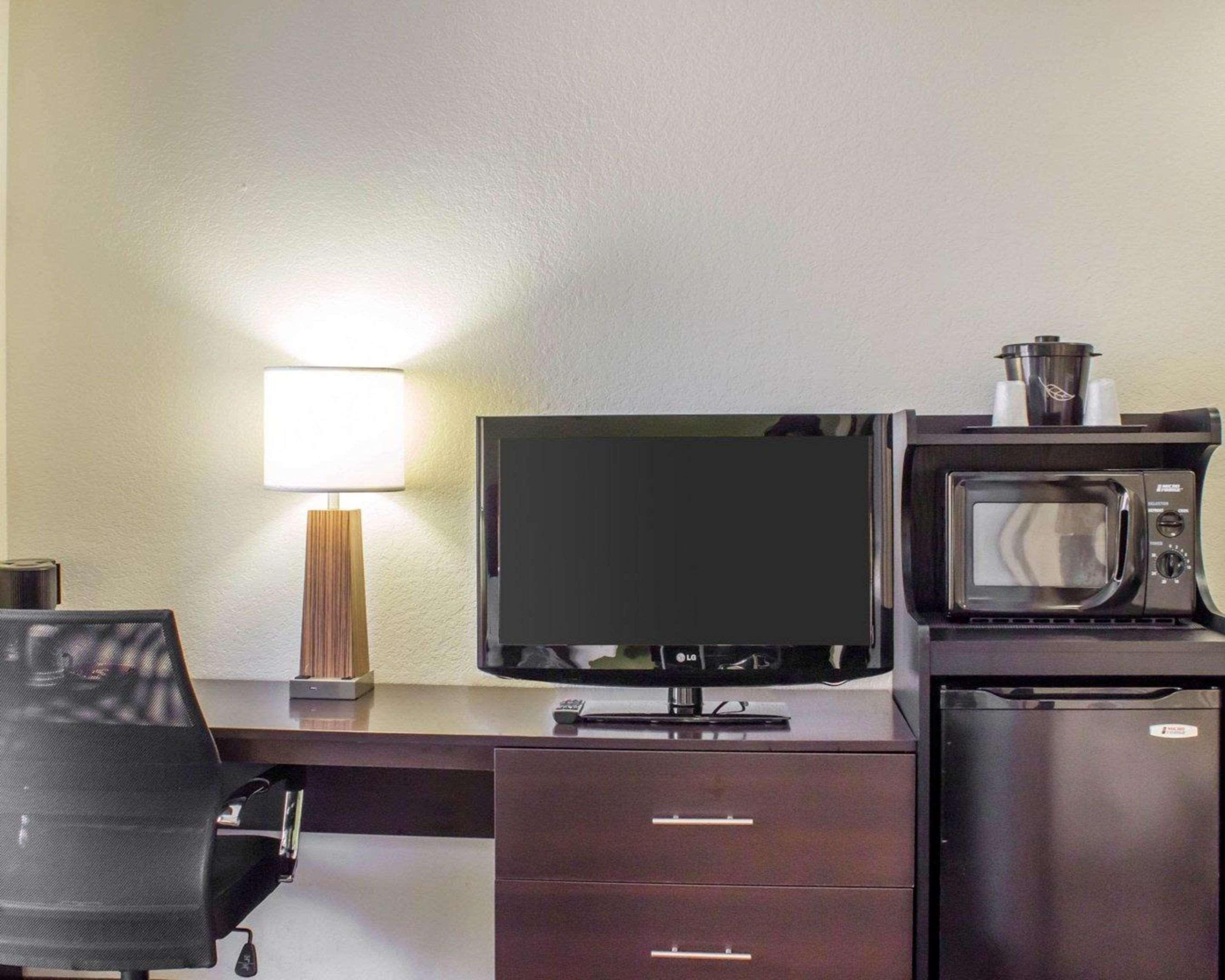 Sleep Inn & Suites Jacksonville Near Camp Lejeune Buitenkant foto