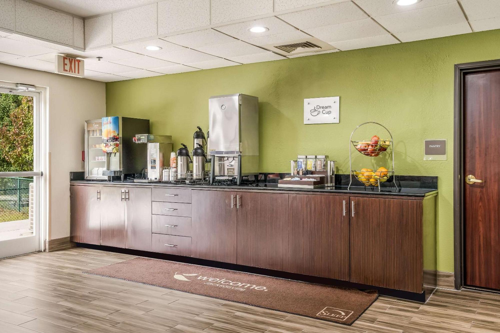 Sleep Inn & Suites Jacksonville Near Camp Lejeune Buitenkant foto