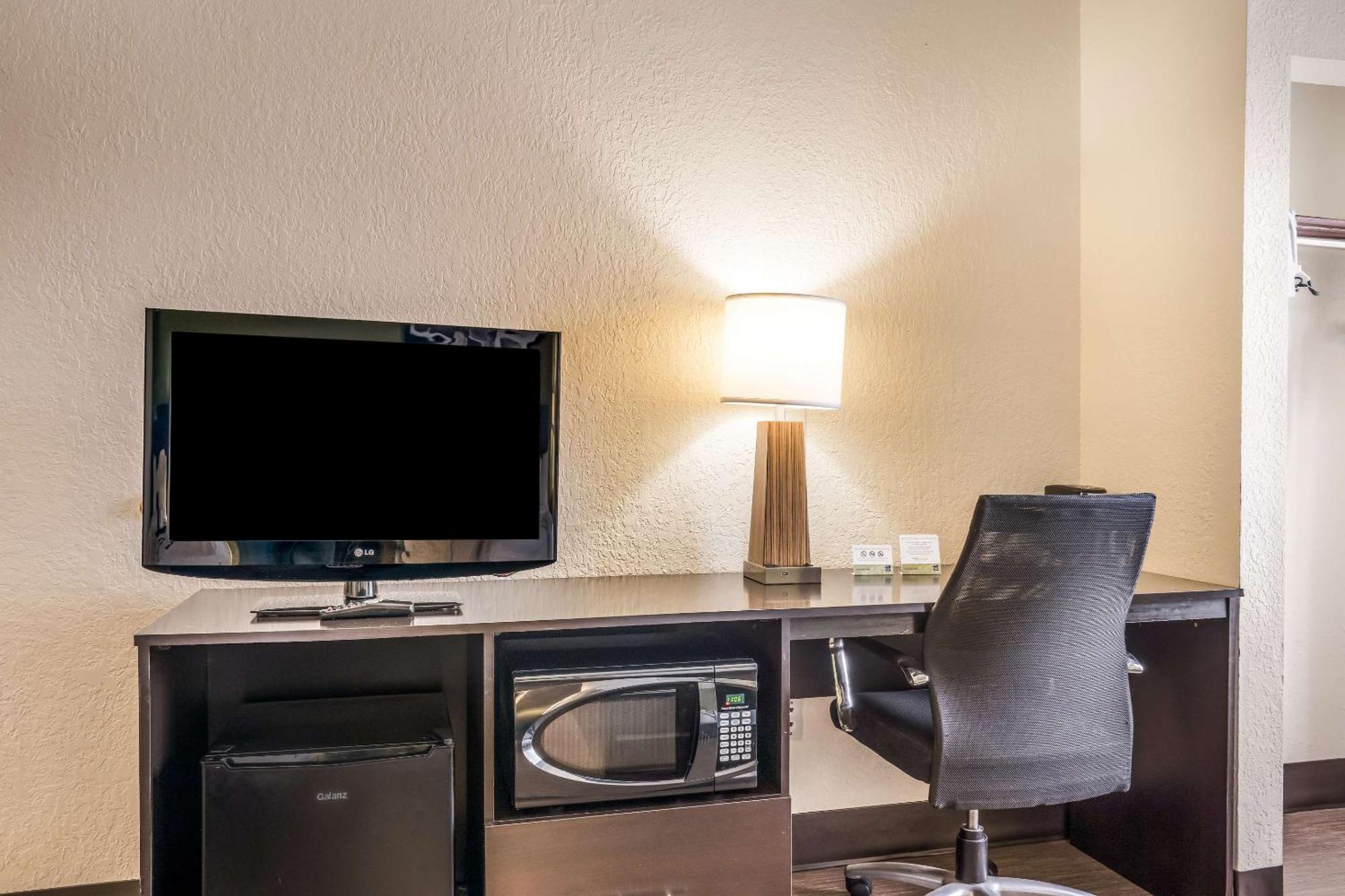 Sleep Inn & Suites Jacksonville Near Camp Lejeune Buitenkant foto